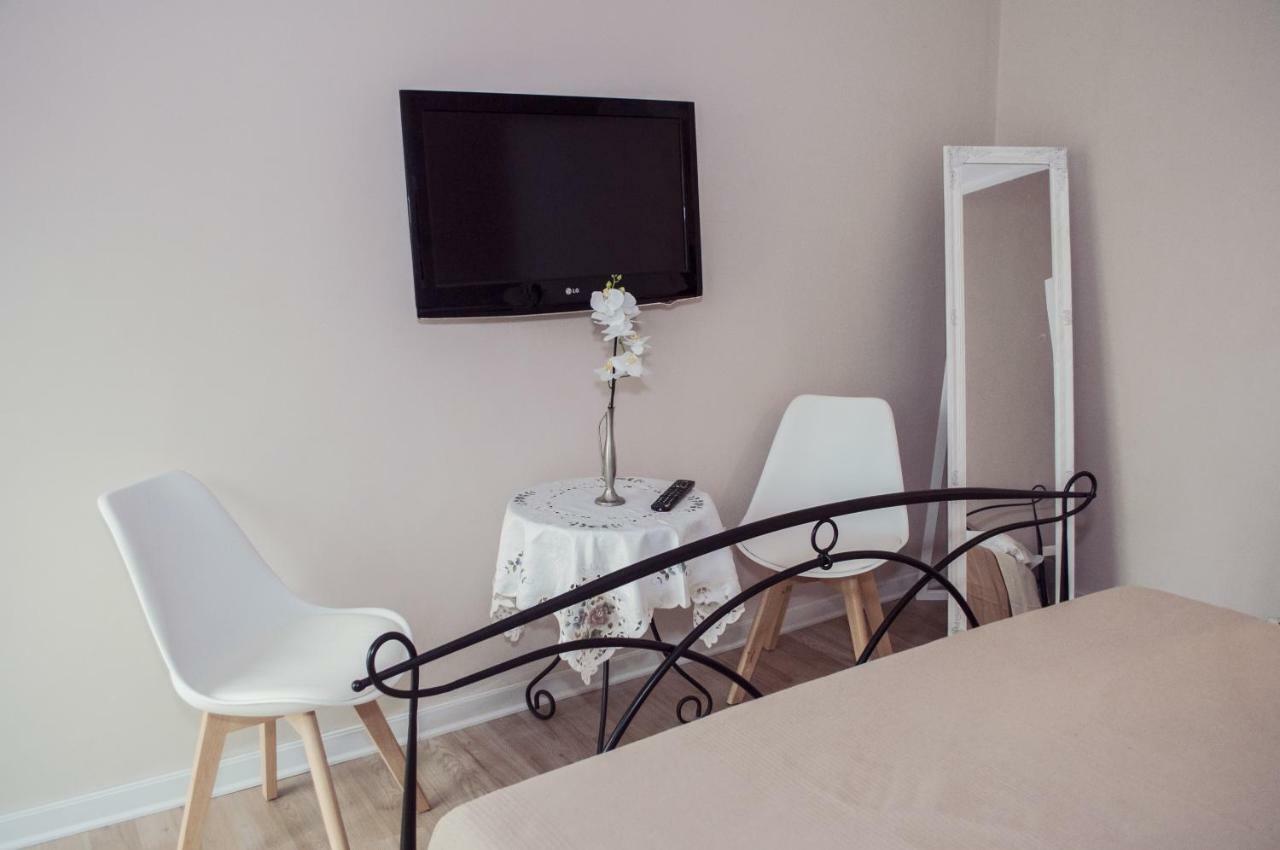 Casa Giulia Hotel Cagliari Buitenkant foto