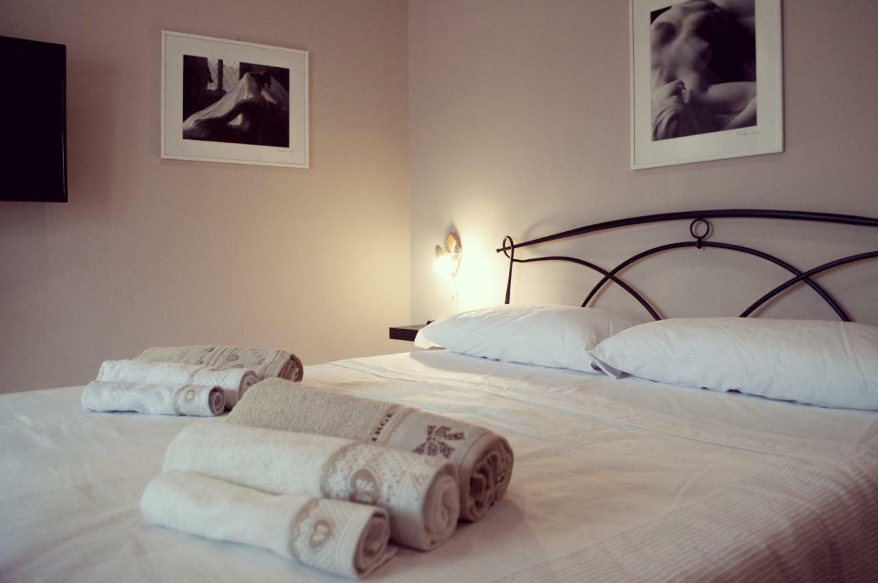 Casa Giulia Hotel Cagliari Buitenkant foto