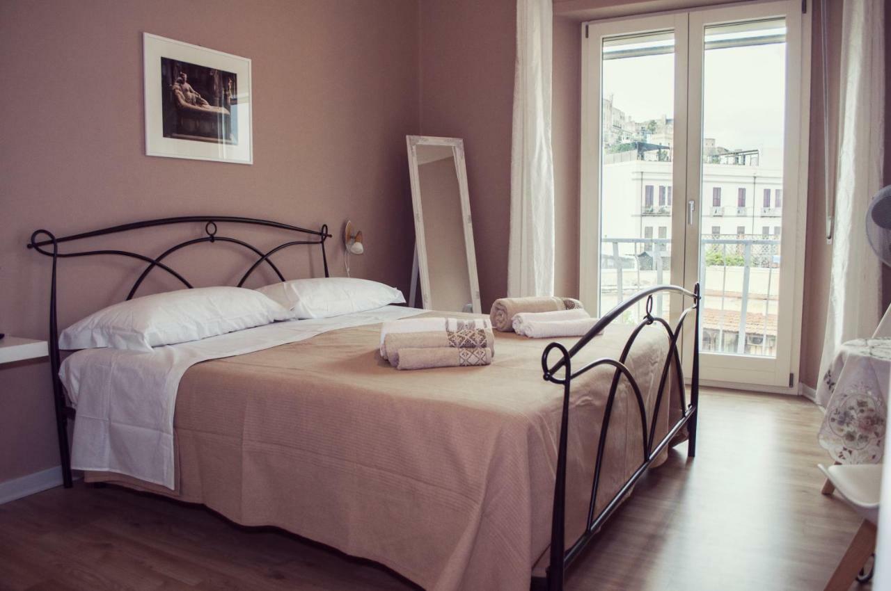 Casa Giulia Hotel Cagliari Buitenkant foto