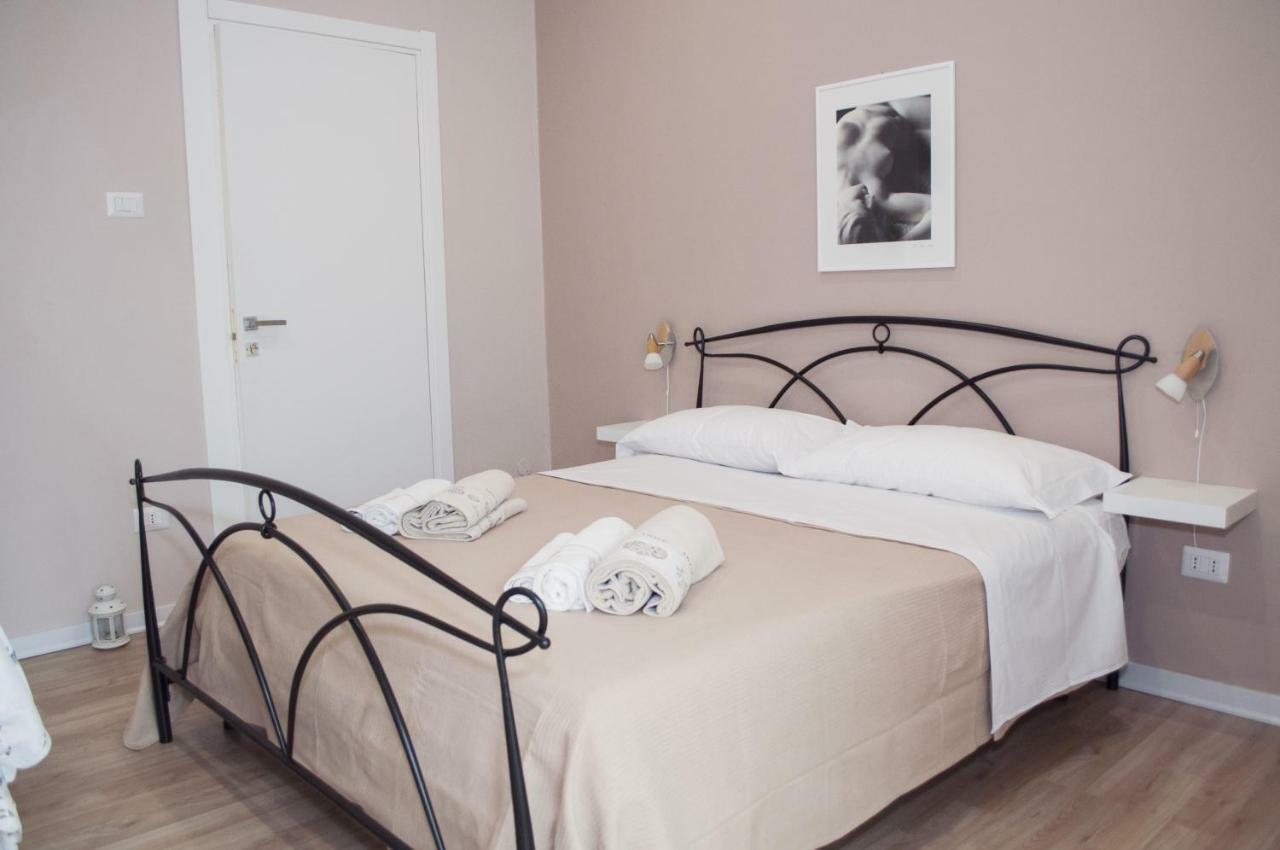 Casa Giulia Hotel Cagliari Buitenkant foto