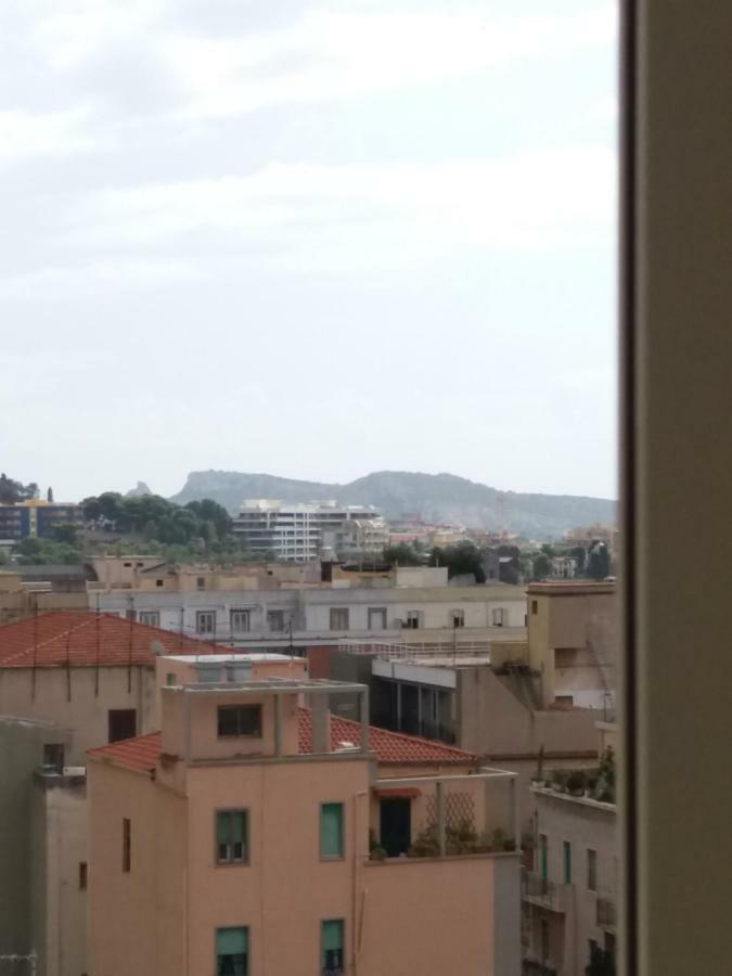 Casa Giulia Hotel Cagliari Buitenkant foto