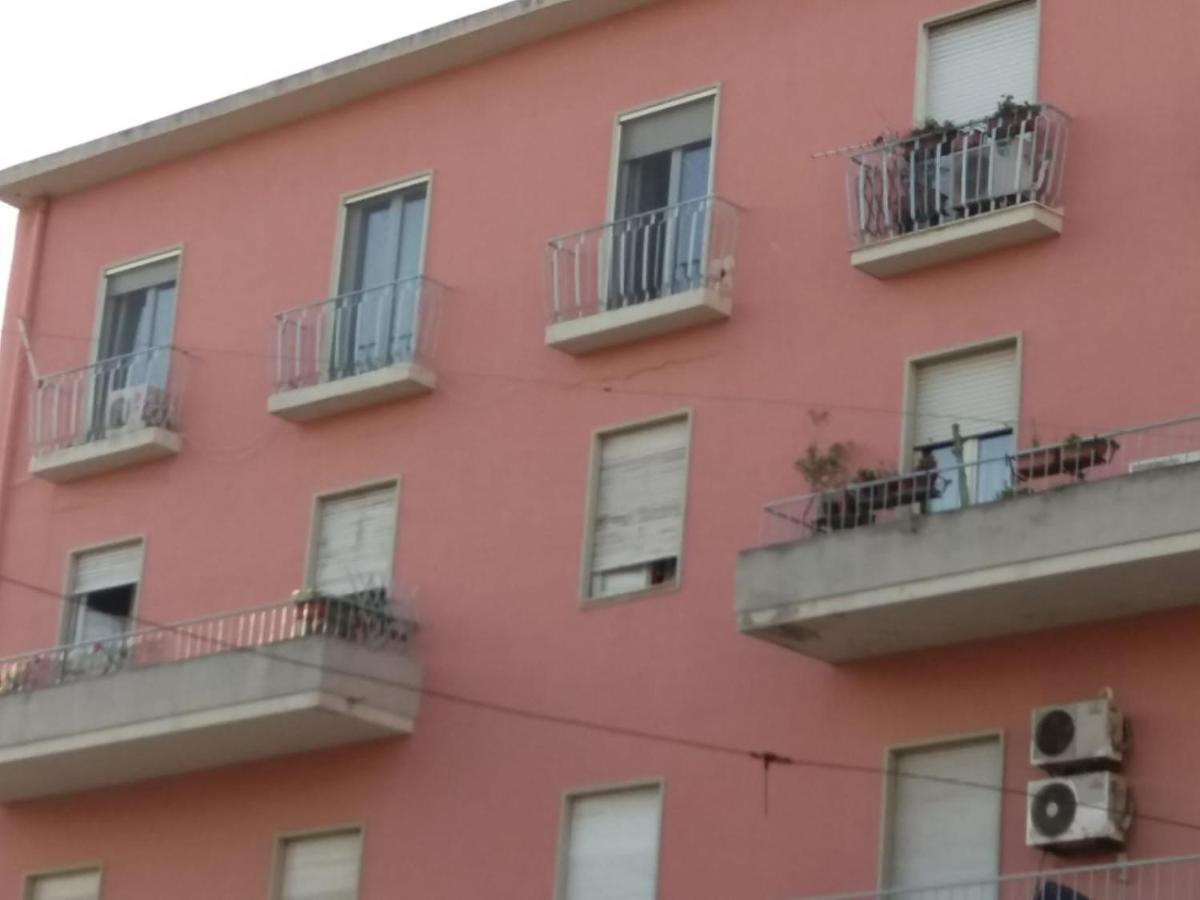 Casa Giulia Hotel Cagliari Buitenkant foto